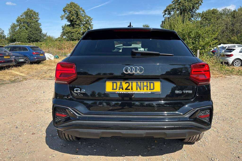 Audi Q2 1.5 Tfsi 35 Sport Suv S Tronic 150 Ps Grey #34
