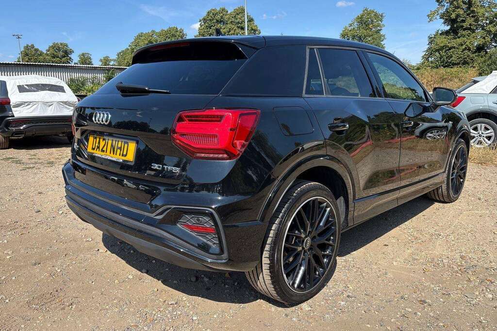 Audi Q2 1.5 Tfsi 35 Sport Suv S Tronic 150 Ps Grey #35