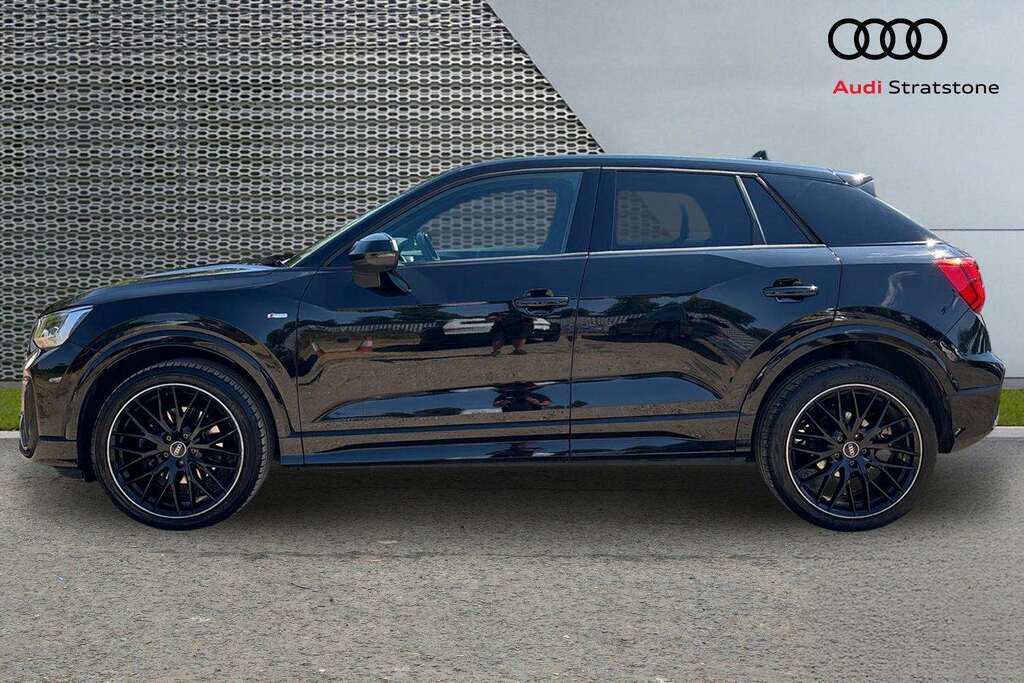 Audi Q2 1.5 Tfsi 35 Sport Suv S Tronic 150 Ps Grey #8