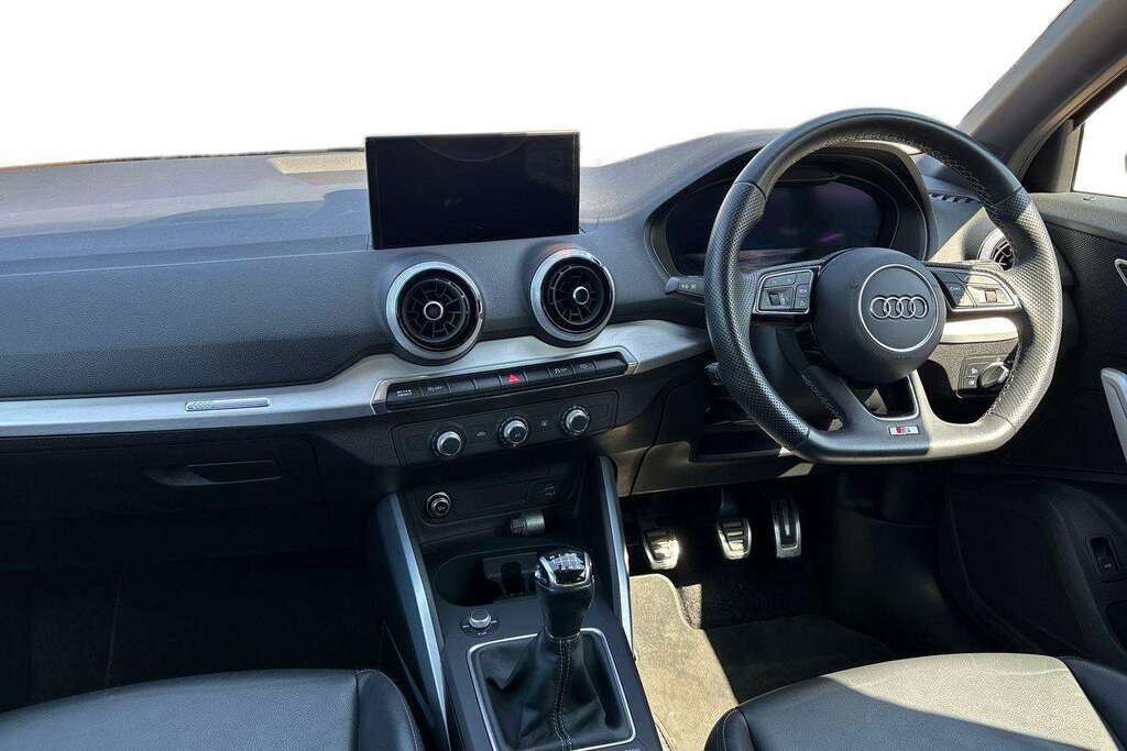 Audi Q2 1.5 Tfsi 35 Sport Suv S Tronic 150 Ps Grey #20