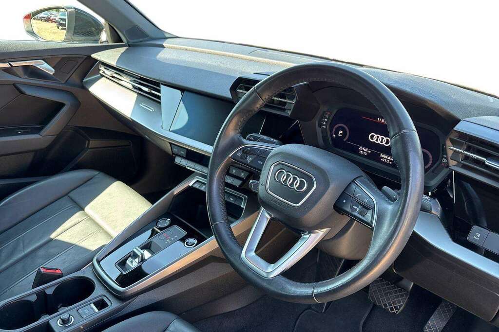 Audi A3 35 Tfsi Sport S Tronic 2020 Black #6