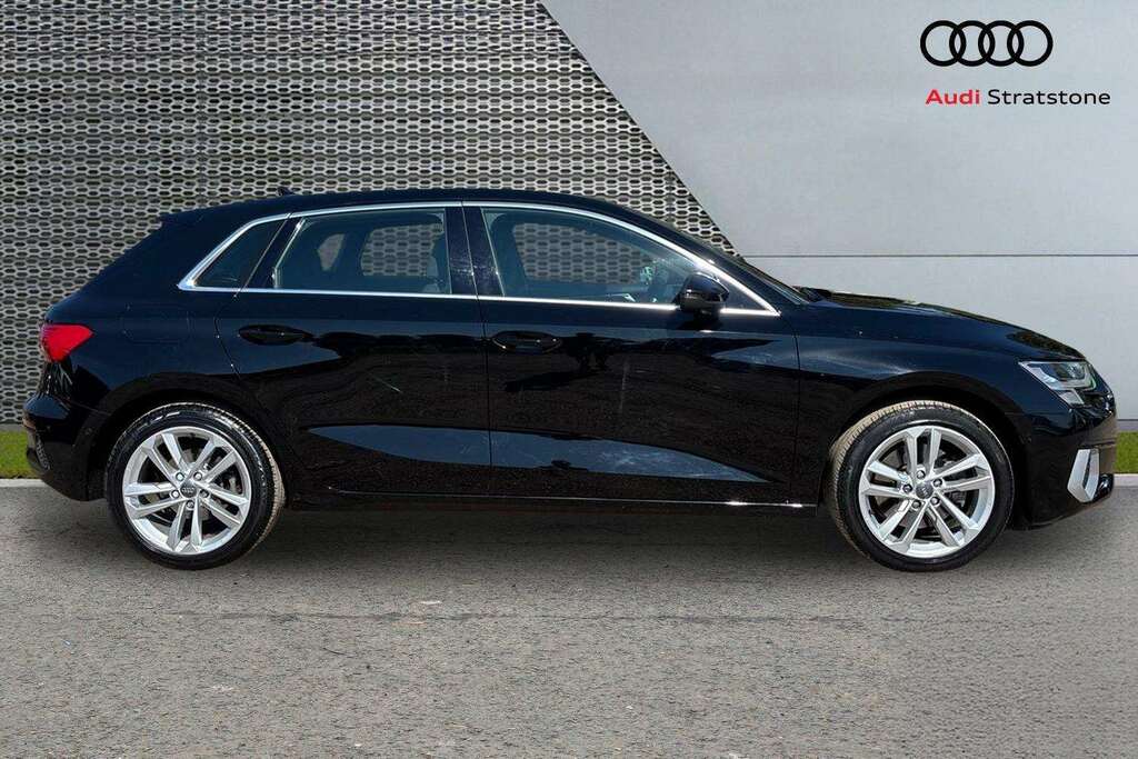 Audi A3 35 Tfsi Sport S Tronic 2020 Black #4