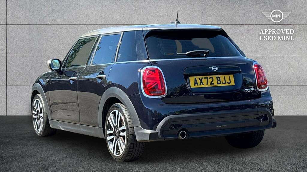 Mini Hatch 1.5 Cooper Exclusive 2023 Black #2