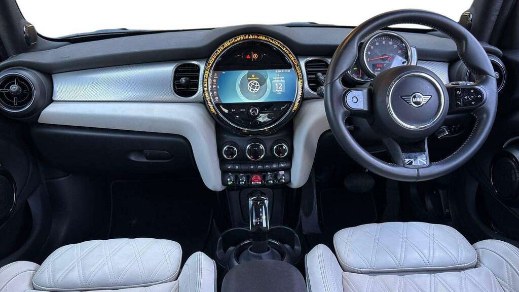Mini Hatch 1.5 Cooper Exclusive 2023 Black #5