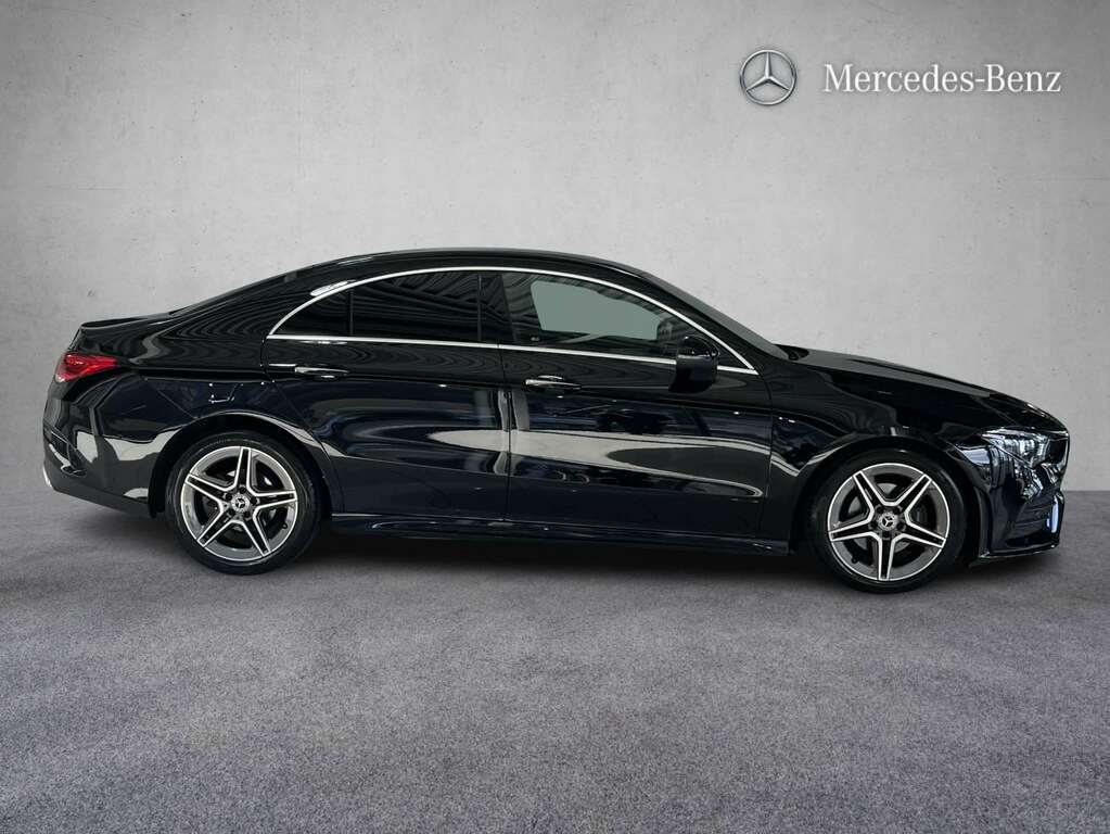 Mercedes-Benz CLA Class 180 Amg Line Premium Tip 2022 Black #4