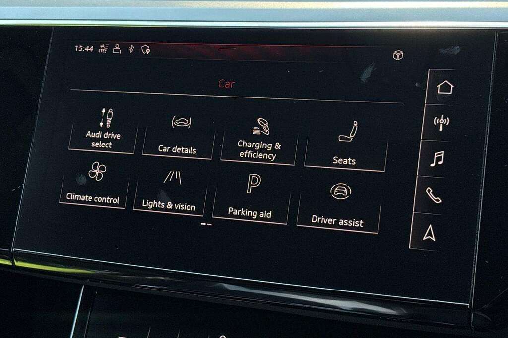 Audi E-tron 230Kw 50 Quattro 71Kwh Sport 21In Alloys Black #38