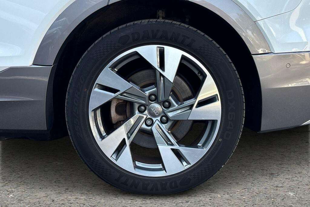Audi E-tron 230Kw 50 Quattro 71Kwh Sport 21In Alloys Black #9