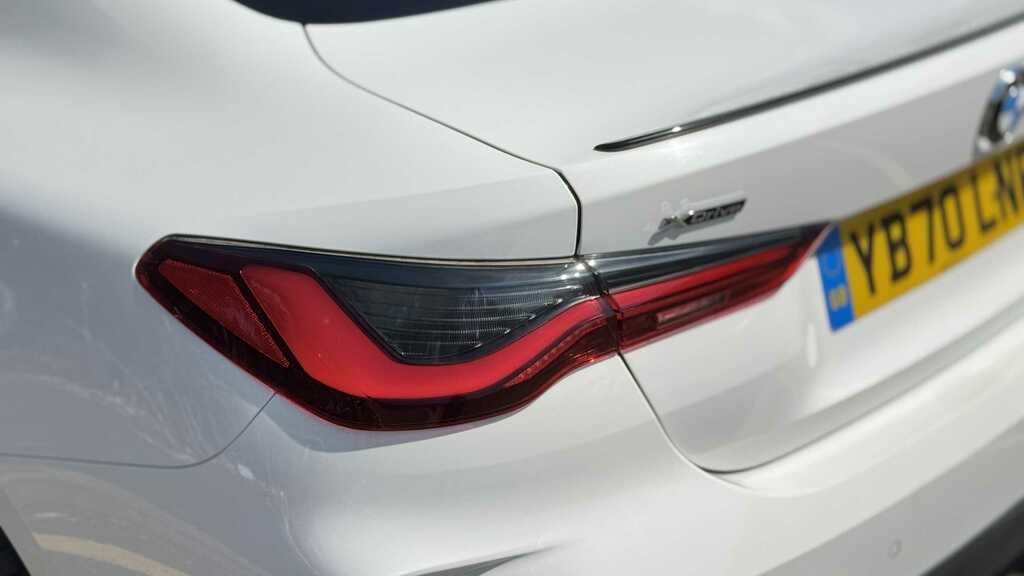 BMW 4 Series 420I Xdrive M Sport Professional Media Silver #45