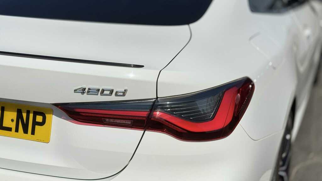 BMW 4 Series 420I Xdrive M Sport Professional Media Silver #44