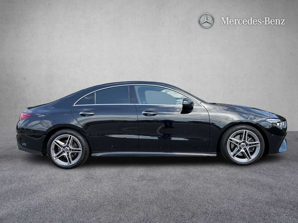 Mercedes-Benz CLA Class 200 Amg Line Executive Tip 2024 Black #4