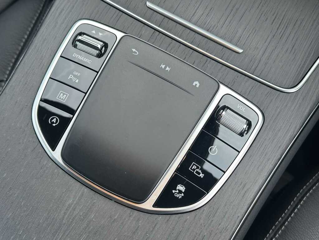 Mercedes-Benz GLC Class 2.0 Glc300de 13.5Kwh Amg Line Premium G-tronic White #32