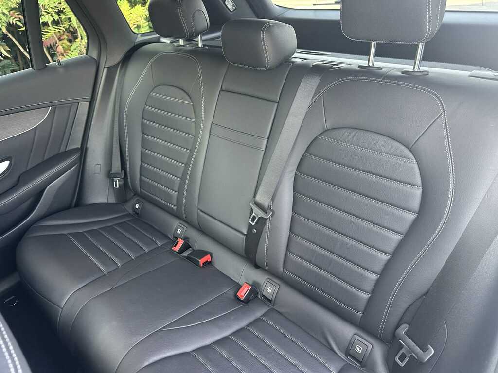 Mercedes-Benz GLC Class 2.0 Glc300de 13.5Kwh Amg Line Premium G-tronic White #21