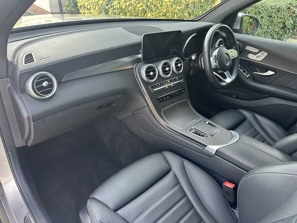 Mercedes-Benz GLC Class 2.0 Glc300de 13.5Kwh Amg Line Premium G-tronic White #19