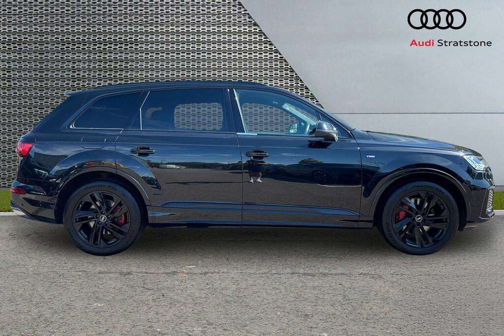 Audi Q7 45 Tdi Quattro S Line Tiptronic 2022 Black #4