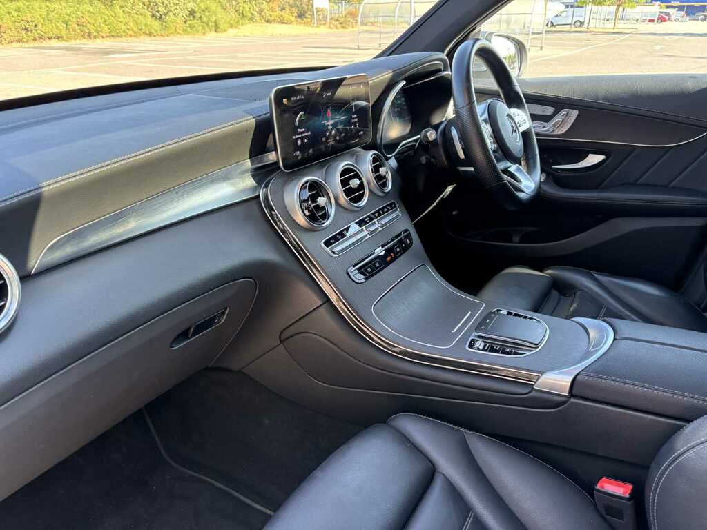 Mercedes-Benz GLC Class 220D Amg Line Suv G-tronic 4Matic Euro Black #11