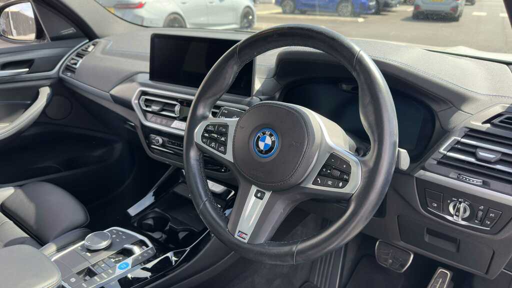 BMW iX3 Bmw -E Estate 210Kw M Sport Pro 80Kwh White #7