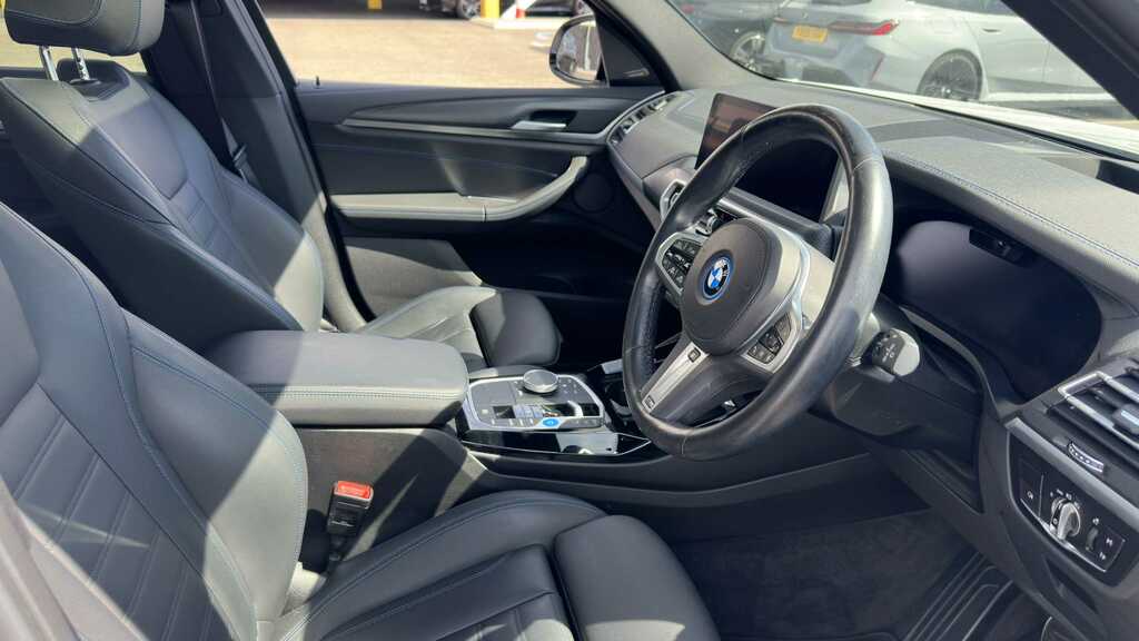 BMW iX3 Bmw -E Estate 210Kw M Sport Pro 80Kwh White #12