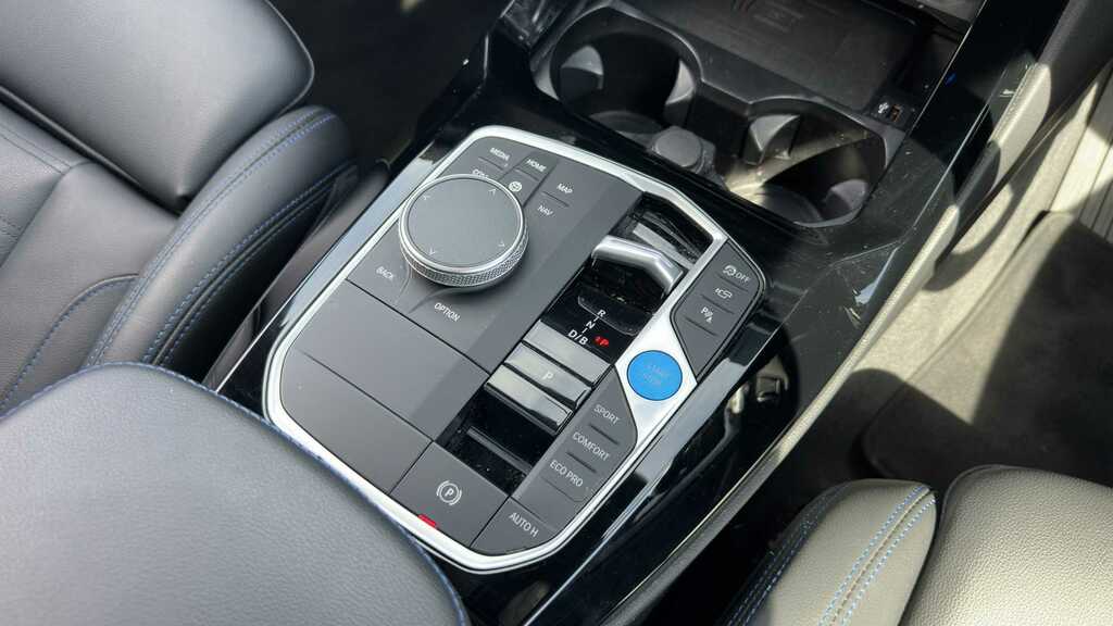 BMW iX3 Bmw -E Estate 210Kw M Sport Pro 80Kwh White #11