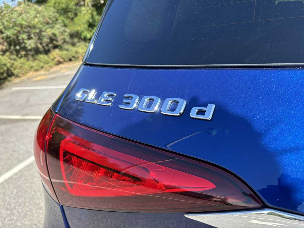 Mercedes-Benz GLE Class 2.0 Gle300d Amg Line Premium Suv G-tr Black #27