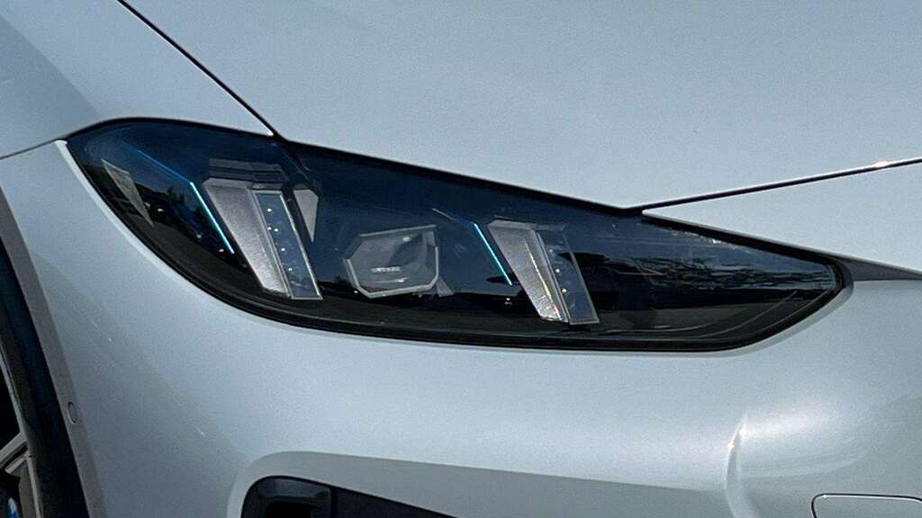 BMW i4 400Kw M50 83.9Kwh 18 Alloy 2025 Blue #17