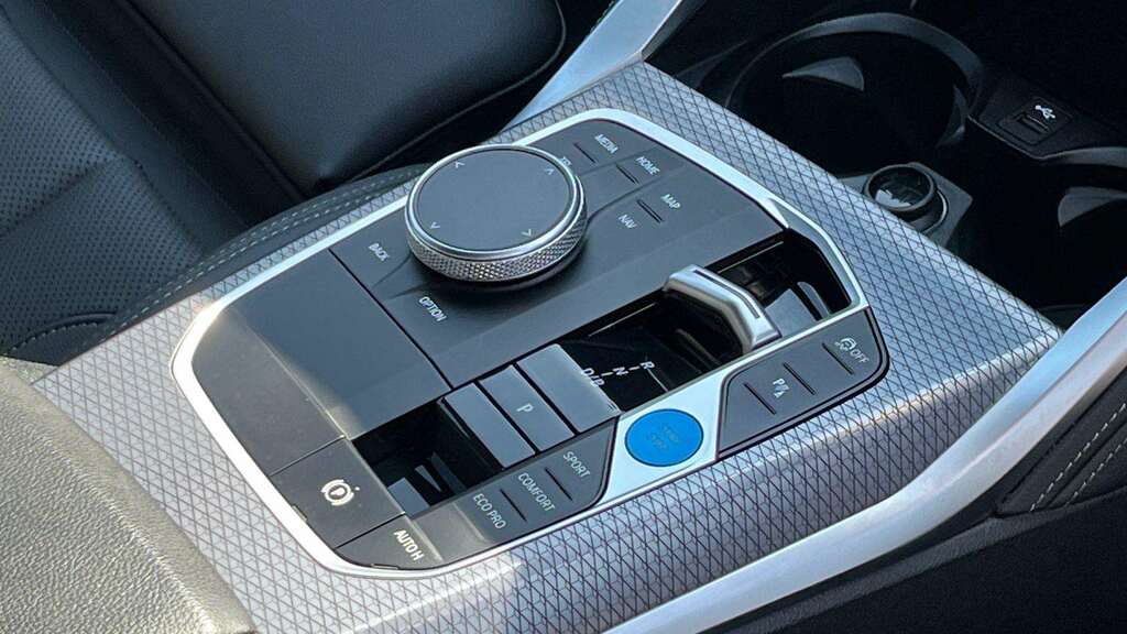 BMW i4 400Kw M50 83.9Kwh 18 Alloy 2025 Blue #11