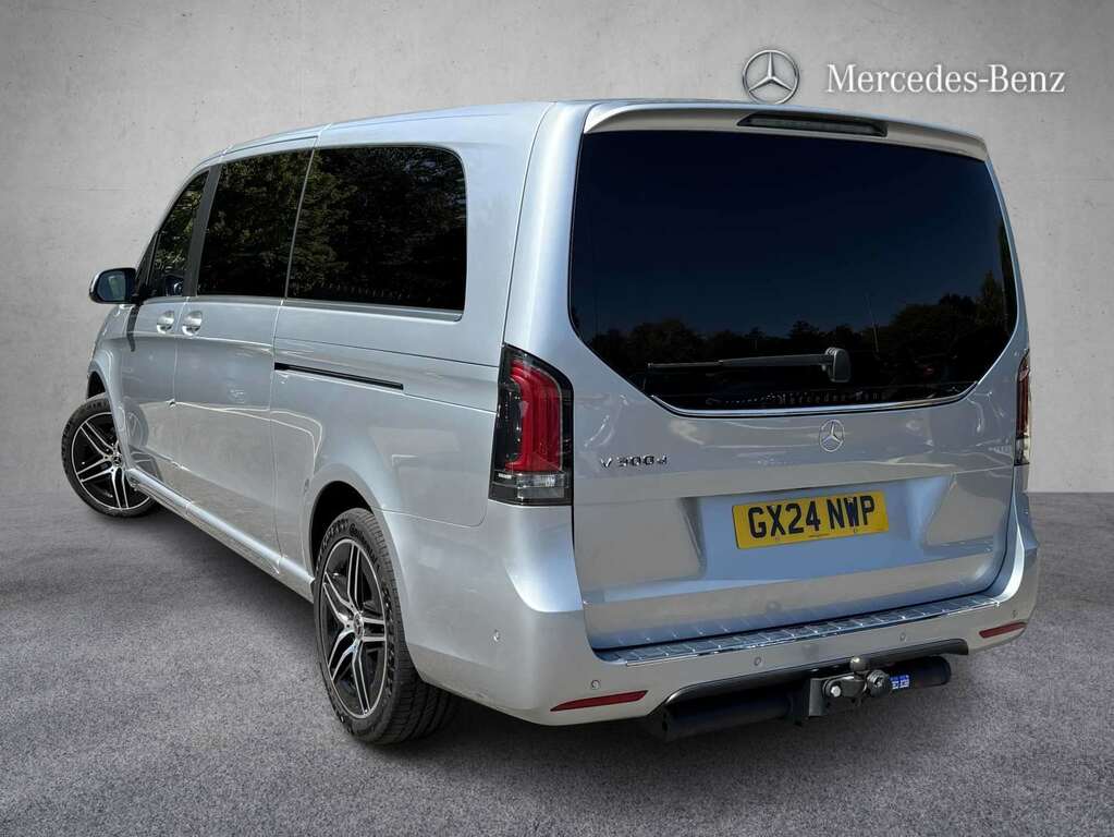 Mercedes-Benz V Class V300 D 237 Amg Line 9G-tronic Extra Long 202 Silver #2