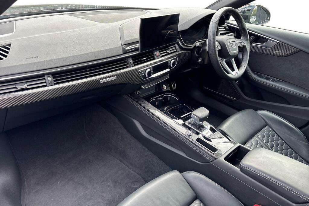Audi RS4 Rs 4 Tfsi Quattro Carbon Black Tiptronic 2024 Black #2