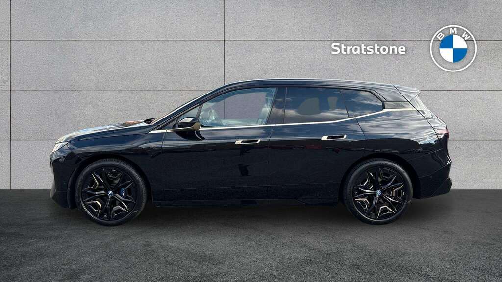 BMW iX 455Kw M60 111.5Kwh 2024 Black #4