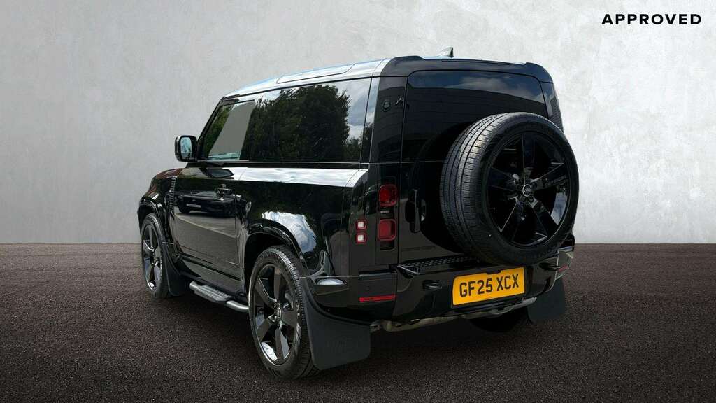 Land Rover Defender 90 3.0 D350 Hard Top X-dynamic Hse 2025 Black #2
