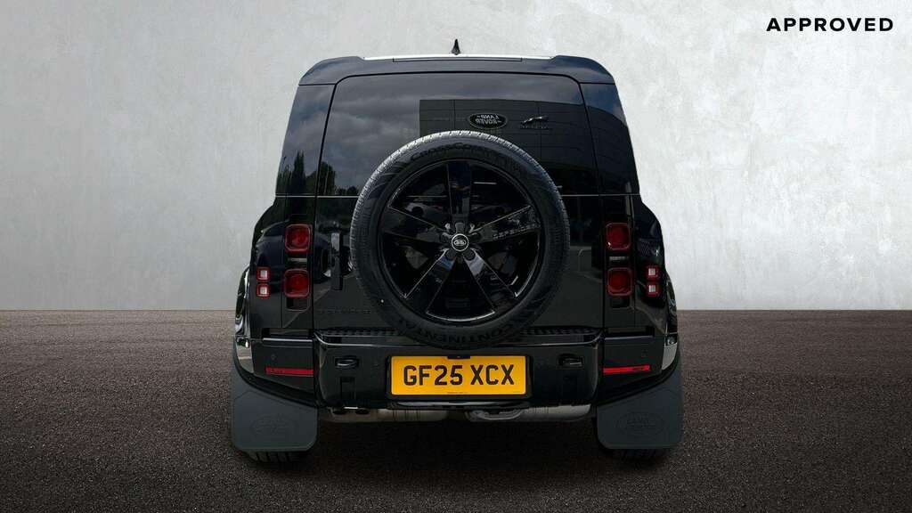 Land Rover Defender 90 3.0 D350 Hard Top X-dynamic Hse 2025 Black #6
