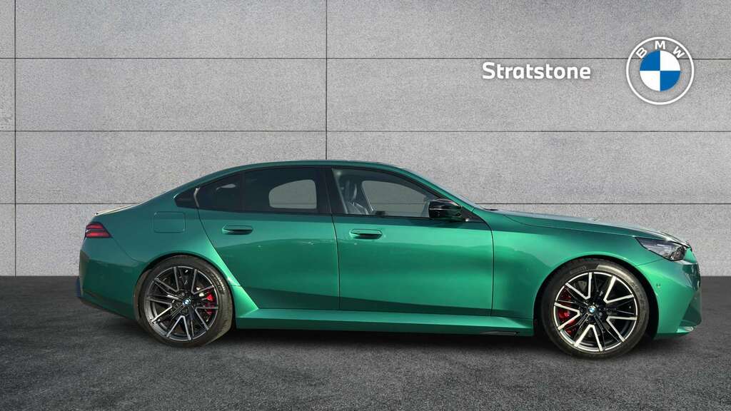 BMW M5 Dct 2025 Green #3