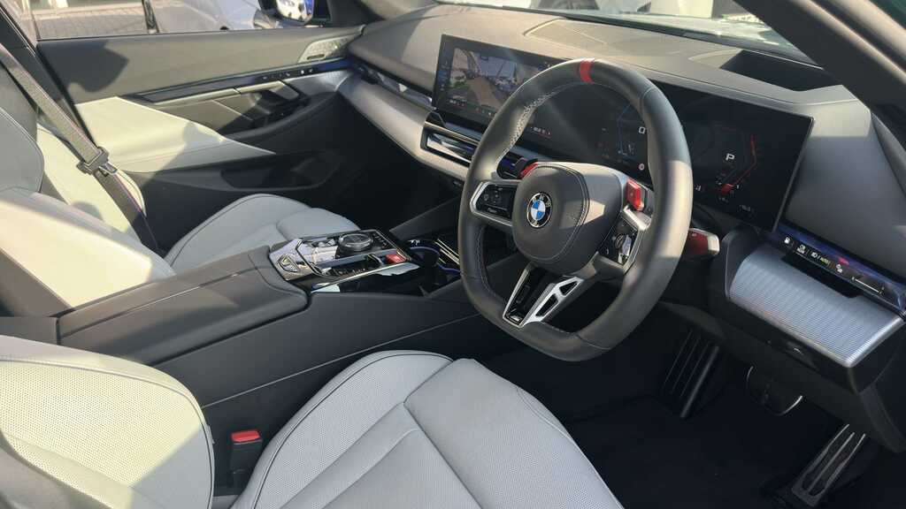 BMW M5 Dct 2025 Green #6