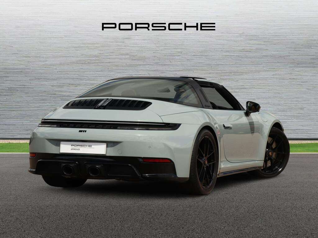 Porsche 911 Targa 4 Gts 2026 Green #3
