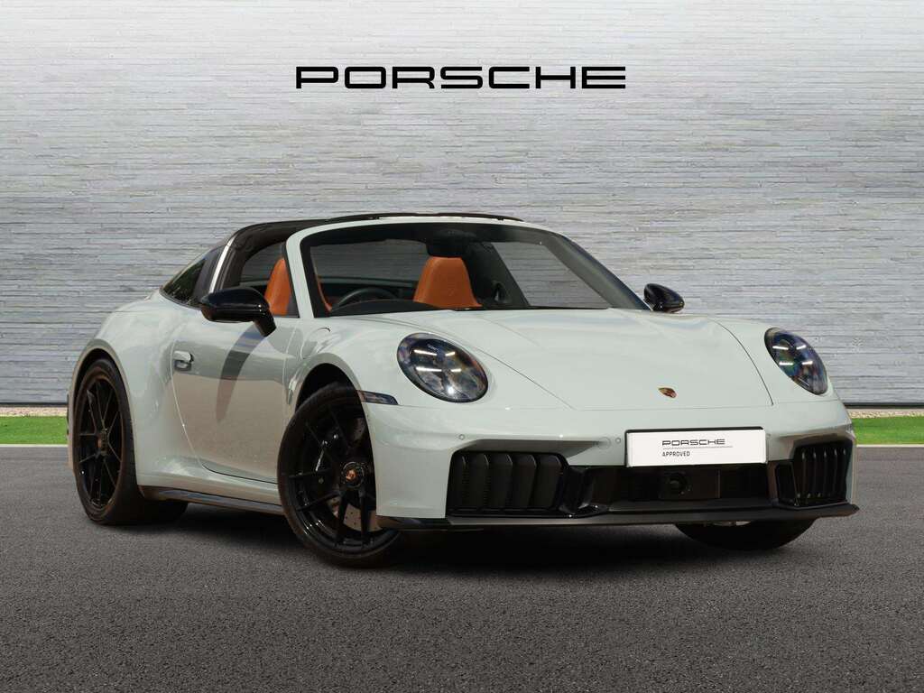 Porsche 911 Targa 4 Gts 2026 Green