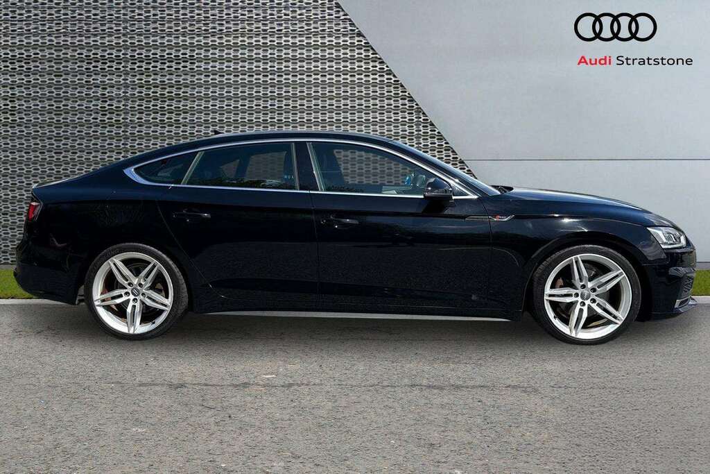 Audi A5 35 Tfsi S Line S Tronic 2019 Black #4