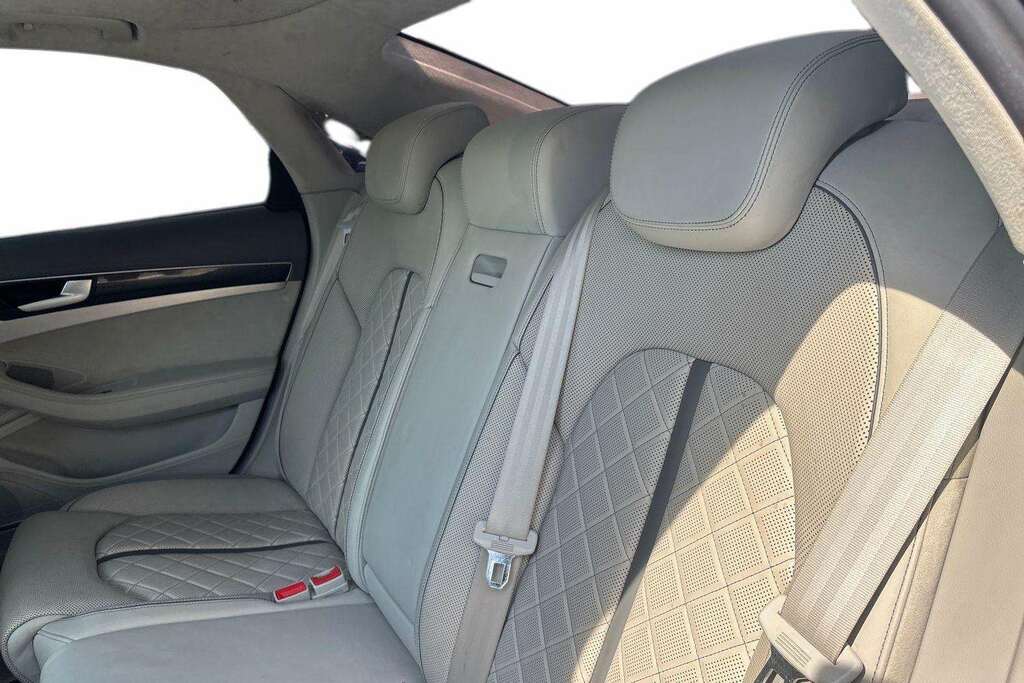 Audi A8 #22
