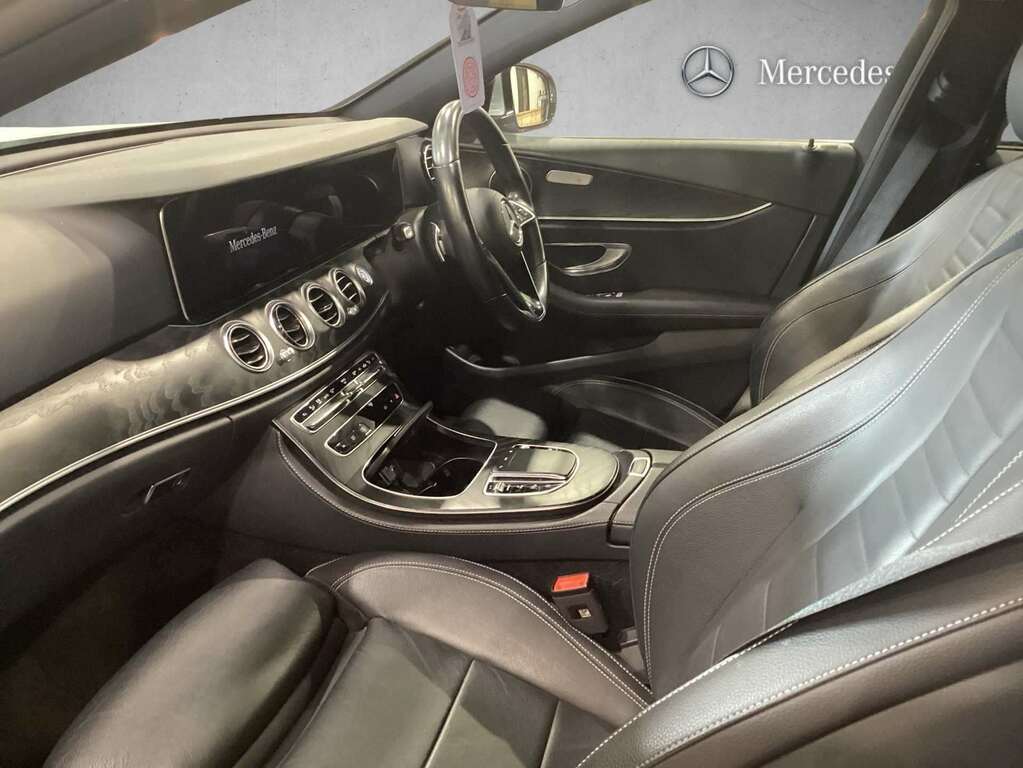 Mercedes-Benz E Class E220d 200 Amg Line Premium 9G-tronic 2023 Silver #6