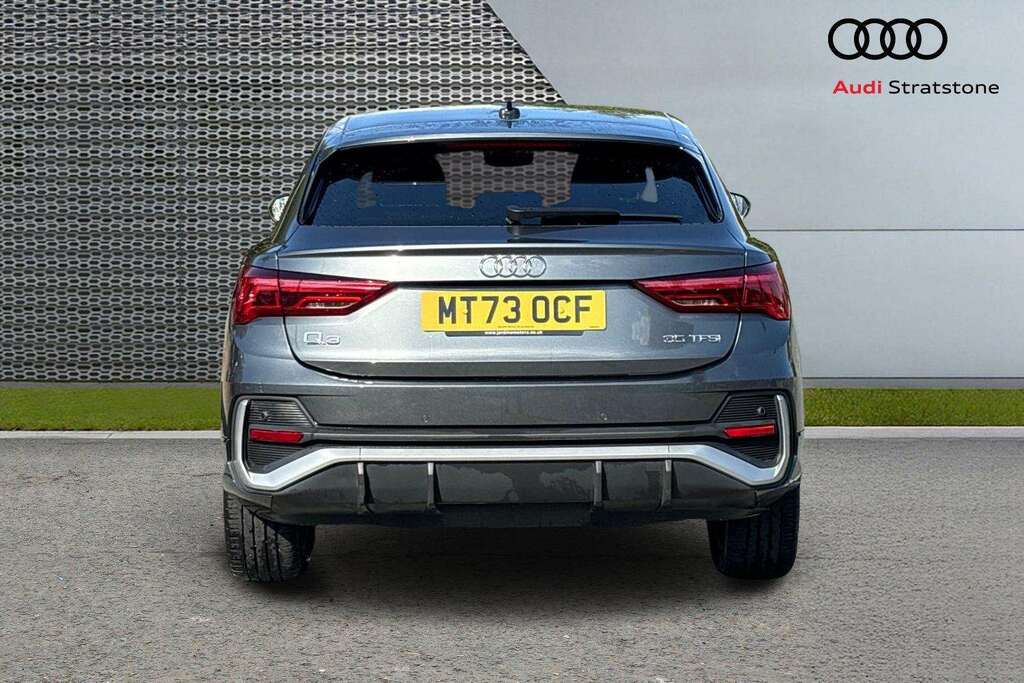 Audi Q3 1.5 Tfsi 35 Sport Sportback S Tronic White #7
