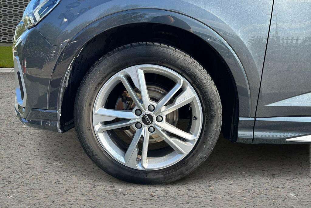 Audi Q3 1.5 Tfsi 35 Sport Sportback S Tronic White #10