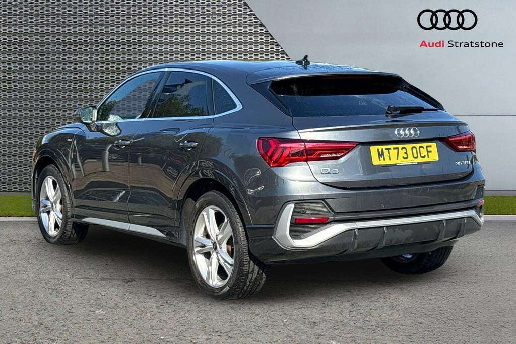 Audi Q3 35 Tfsi S Line S Tronic 2023 Grey #3