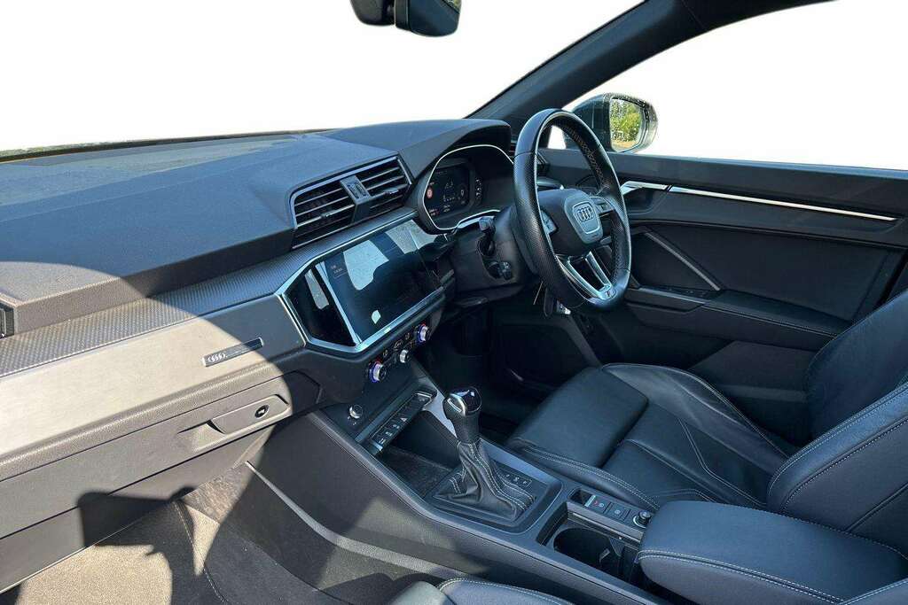 Audi Q3 35 Tfsi S Line S Tronic 2023 Grey #2