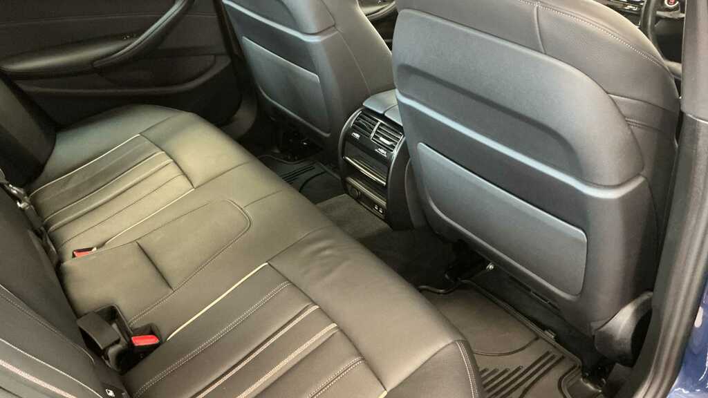 BMW 5 Series 530D Xdrive M Sport Saloon 3.0 #26