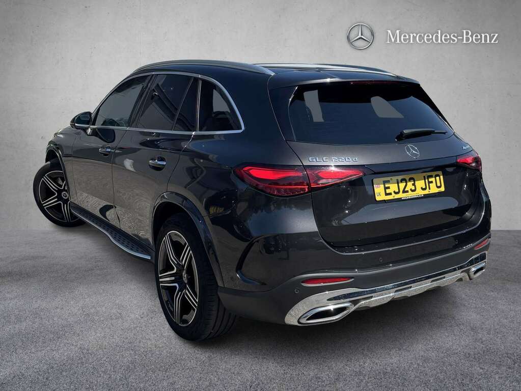 Mercedes-Benz GLC Class 220D 4Matic Amg Line Premium 9G-tronic 2023 Grey #2