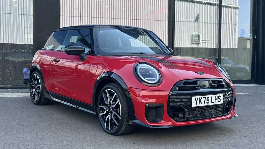 Mini Hatch 1.5 C Sport Level 2 2026 Red
