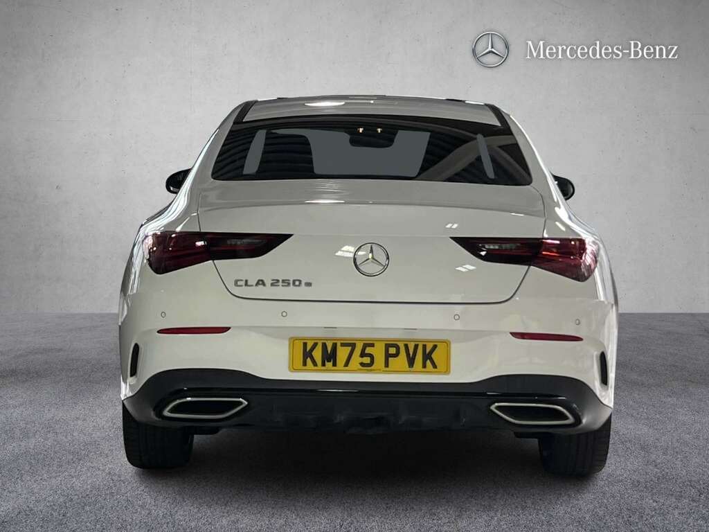 Mercedes-Benz CLA Class 250E Amg Line Premium Plus Tip 2025 White #5