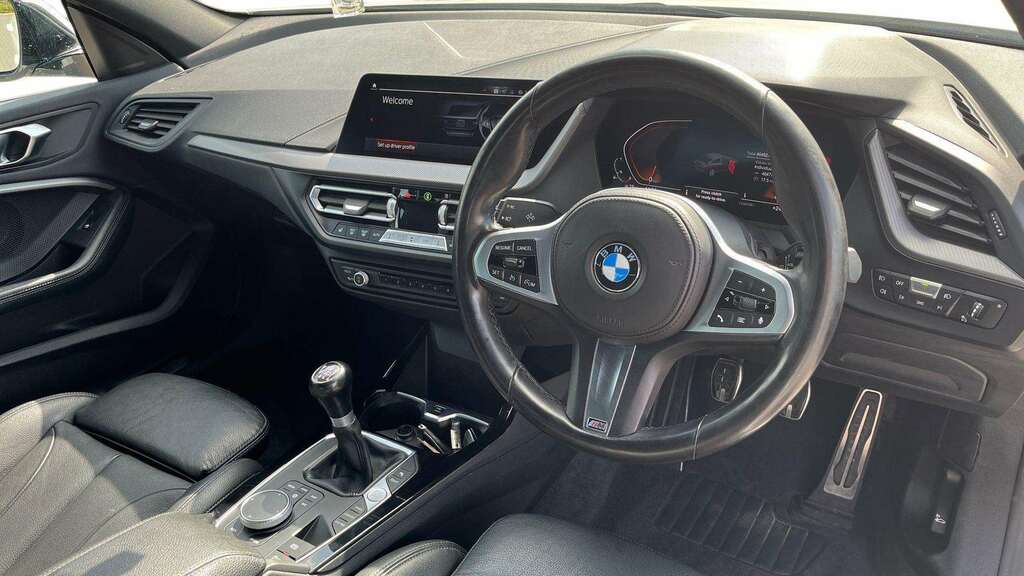 BMW 2 Series 218I 136 M Sport 2021 White #5