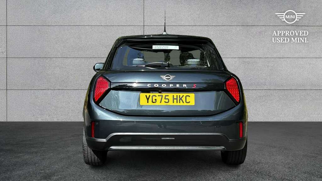 Mini Hatch 2.0 S Classic 2025 YG75HKC Grey #3