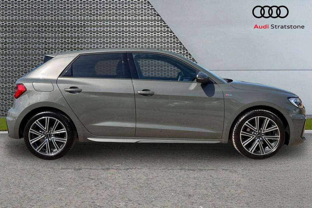 Audi A1 35 Tfsi S Line S Tronic Tech Pack 2026 Grey #4