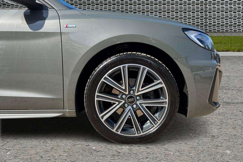 Audi A1 35 Tfsi S Line S Tronic Tech Pack 2026 Grey #5