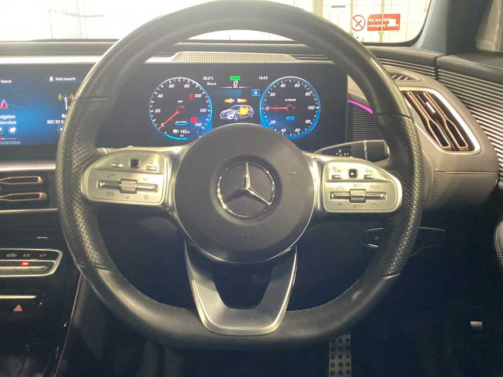 Mercedes-Benz EQC 400 300Kw Amg Line Premium 80Kwh White #20